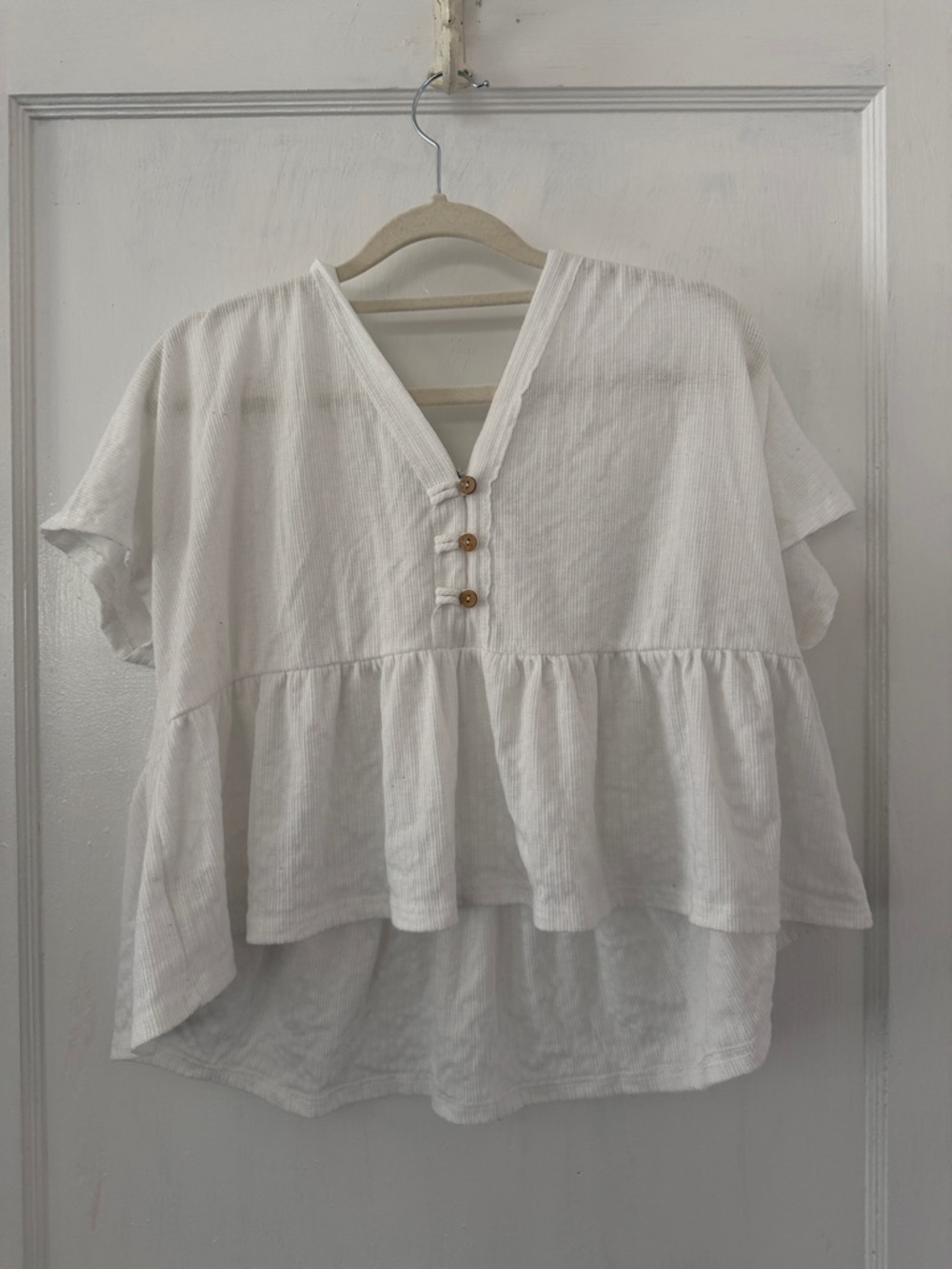 Alya White V-Neck Peplum Button-Front Blouse